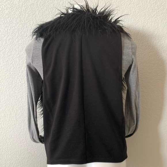 CAbi Shaggy Faux Fur Black Vest Size XS - Picture 5 of 8